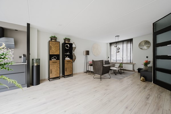 Medium property photo - Roosje Vosstraat 10, 3207 SK Spijkenisse